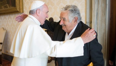 Papa recebe ex-presidente do Uruguai Mujica no Vaticano