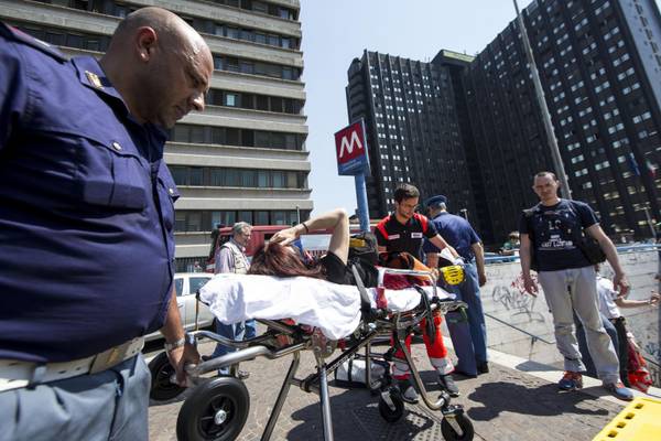 Colisão em metrô de Roma deixa ao menos 20 feridos 