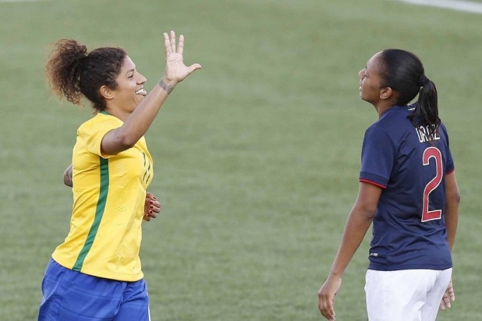 Cristiane dá show e faz cinco gols em cima do Equador