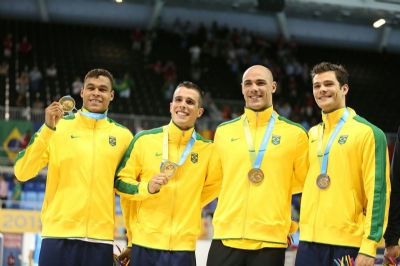 Time brasileiro de natação masculina