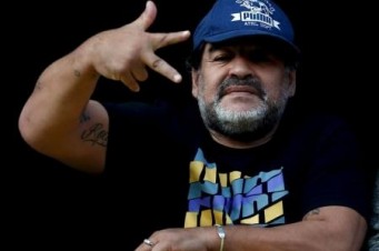 Maradona quer lutar contra a "Máfia" da Fifa