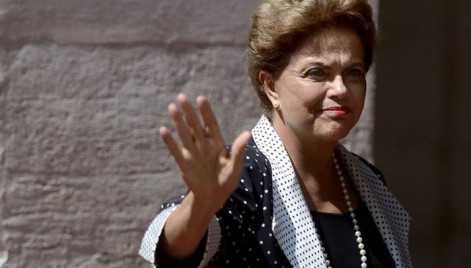 Dilma inicia visita ao Nordeste pelo Maranhão