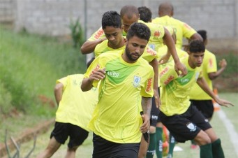 Pedrinho será apresentado na tarde desta segunda (17)