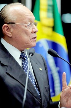 Em discurso na tribuna do Senado, senador João Alberto de Souza (PMDB-MA)