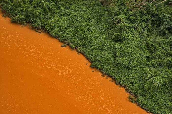 Samarco terá que pagar R$ 2 bilhões como indenização