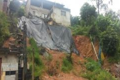 Deslizamento de terra após chuva em São Paulo