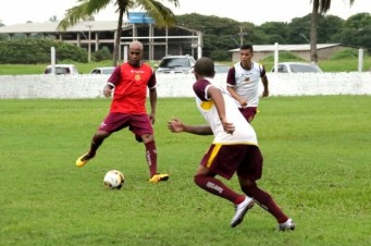 Sampaio com Marcos Assunção 