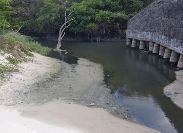 Rio Pimenta antes das ações de despoluição estava com águas totalmente escuras