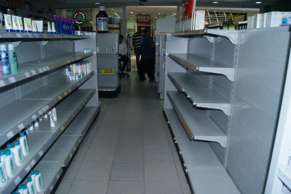 Governo da Venezuela tenta conter o desabastecimento no país