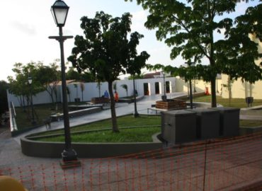 Governo e Prefeitura executam obras em praças do Centro Histórico