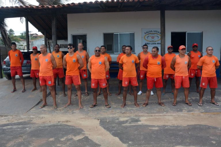 Operação reforça segurança de banhistas em São Luís