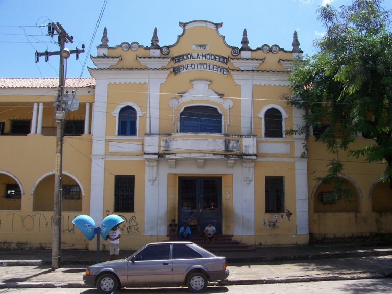 Governo inicia reforma em 11 escolas da rede estadual