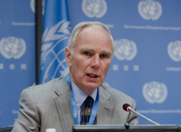 Relator da ONU diz que PEC do Teto terá impacto “severo” nos mais pobres