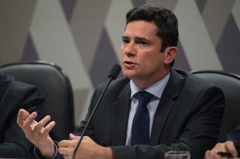 Moro diz que Câmara aprovou “emendas da meia-noite” em projeto anticorrupção