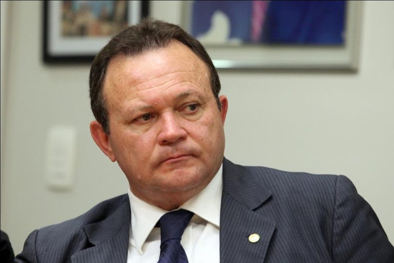 Classe política lamenta morte de João Castelo