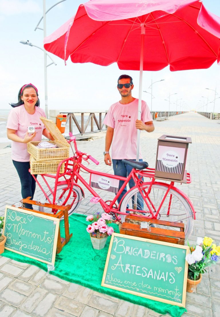 Terceira edição do Encontro de Food Bikes em São Luís