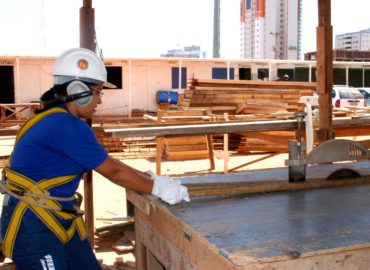 Mercado de trabalho continua discriminando mulheres, aponta pesquisa