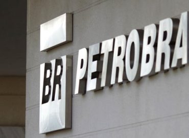 Petrobras diminui preço do combustível