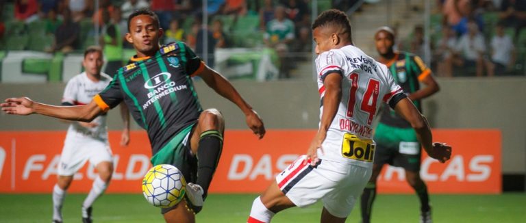 São Paulo perde para o América-MG e não atinge terceira vitória seguida