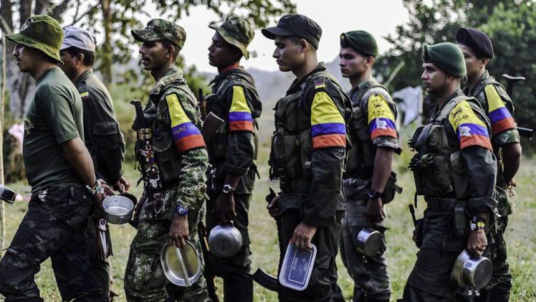 Presidente da Colômbia exige das Farc entrega de menores
