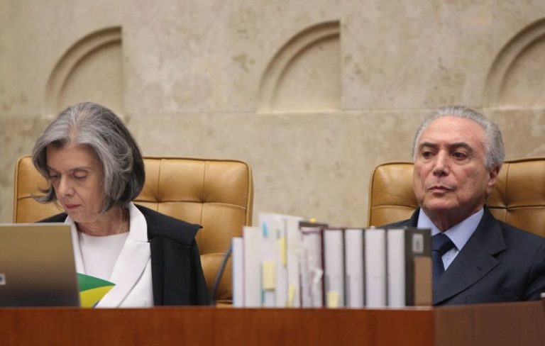Temer reúne-se com presidente do STF para discutir violência em presídios