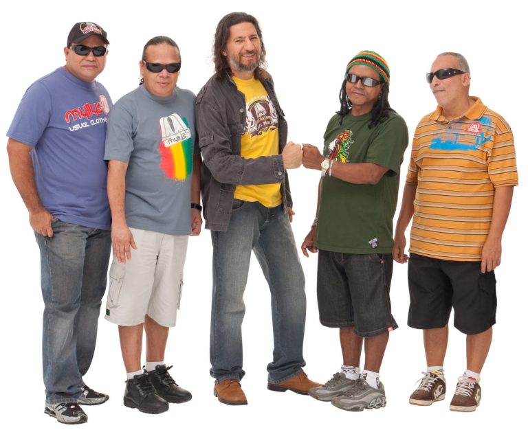 Reggae anima o primeiro dia do ano na Av. Litorânea