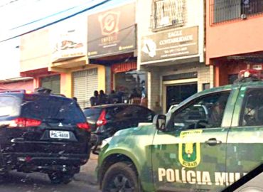 Assalto com reféns é registrado em loja na Avenida dos Franceses, em São Luís
