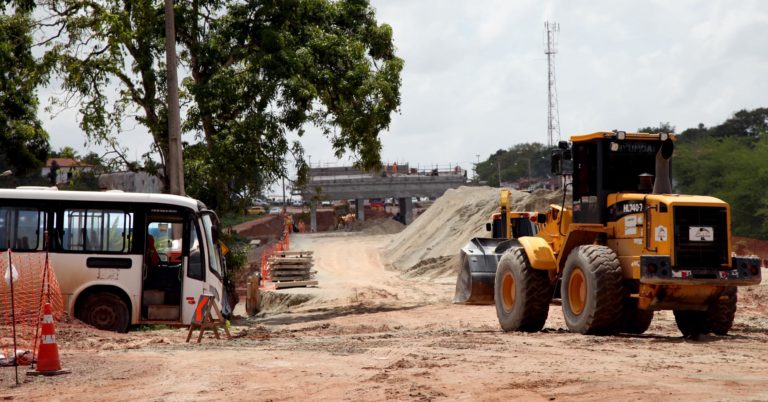 Continuar duplicação da BR-135 é prioridade, garante Ministro