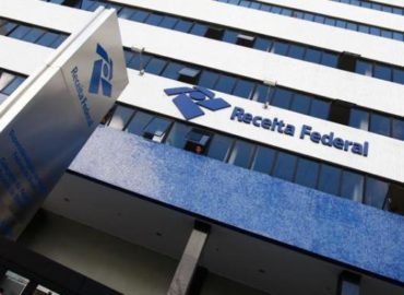 Receita paga hoje restituição residual do Imposto de Renda Pessoa Física