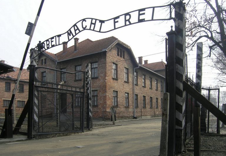 Europa celebra o Dia da Memória pelas vítimas do Holocausto