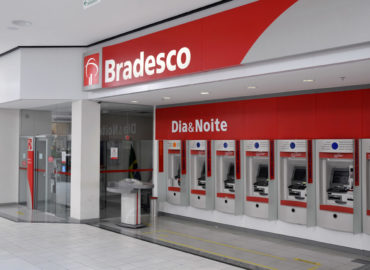 Bradesco, Santander e Caixa lideram ranking de reclamações contra bancos