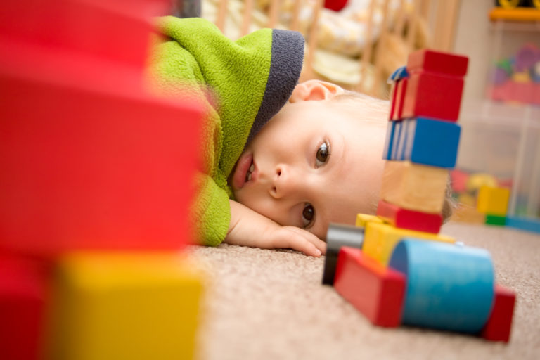 Autistas têm direito a tratamento multidisciplinar
