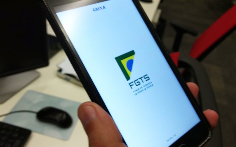 Calendário de saques do FGTS sai em fevereiro