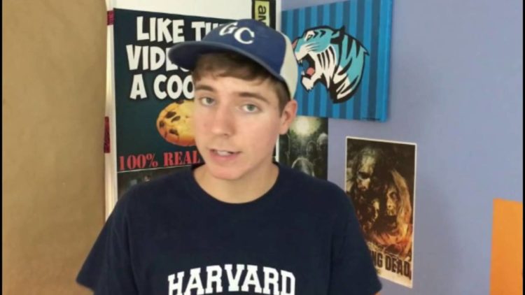 Jovem grava vídeo contando de 1 até 100 mil e viraliza na internet