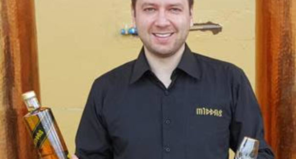 Especialista ensina as formas de se apreciar cachaça