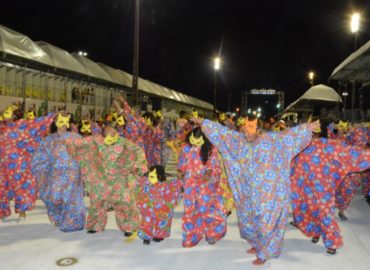 Cultura maranhense é celebrada em desfiles na Passarela do Samba