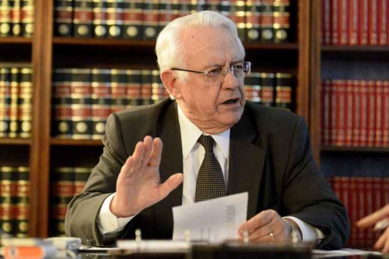 Velloso responde hoje a Temer se aceita convite para Ministério da Justiça
