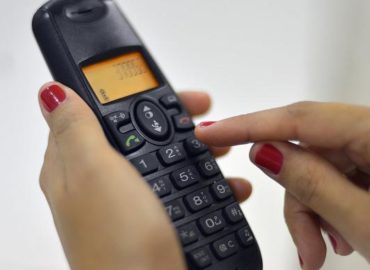 Ligar de telefone fixo para celular está mais barato