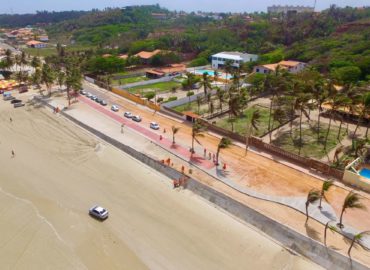 Praia do Araçagi ganha nova cara