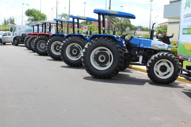 Paço do Lumiar recebe equipamentos agrícolas