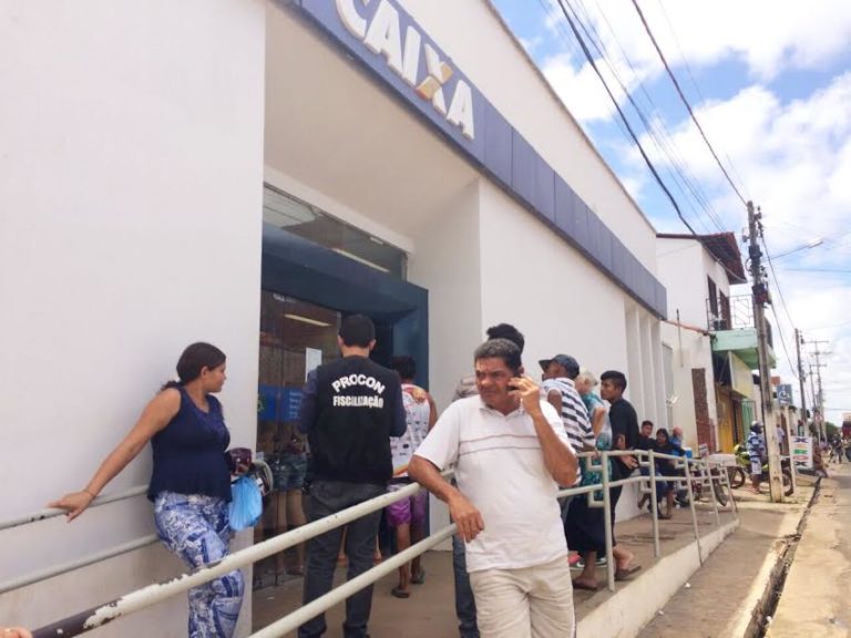 Banco é autuado por não disponibilizar saque durante o Carnaval em Barra do Corda