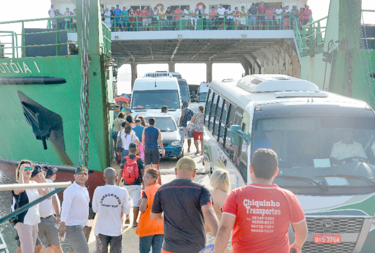 Fluxo intenso é esperado no fim das festividades