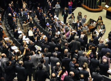 Terceirização geral gera mais polêmica