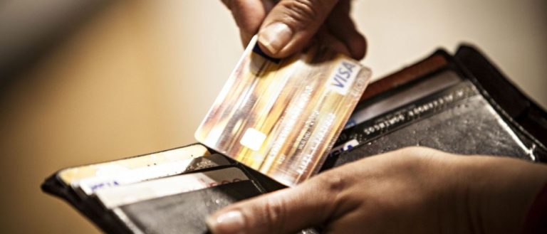 Bancos não podem mais cobrar juros de mercado em contas atrasadas