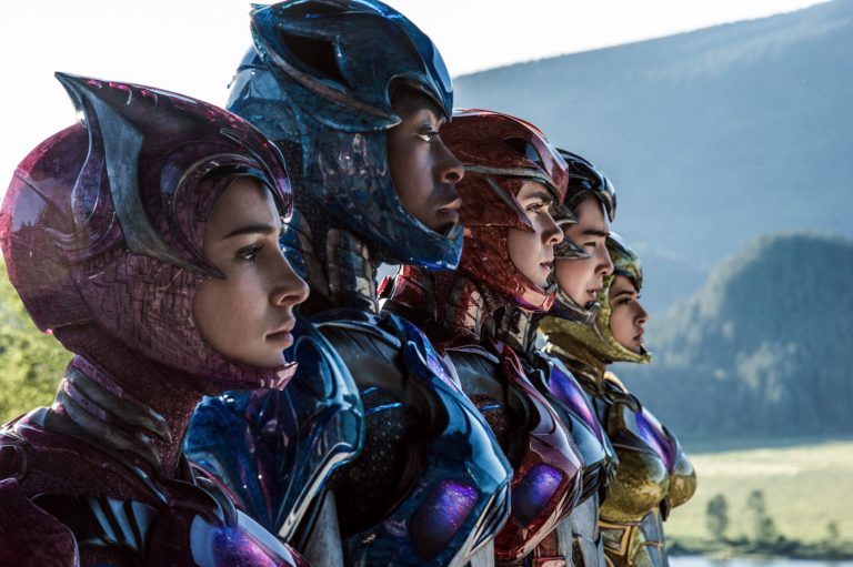 Crítica ao longa Power Rangers
