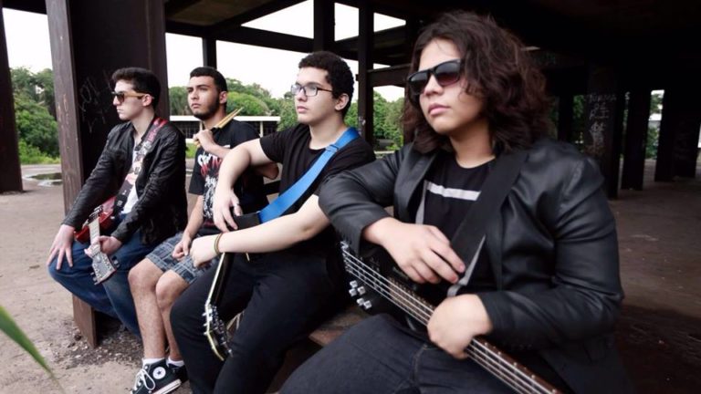 Banda Alkalines é classificada para semifinal do concurso EDP Live Bands