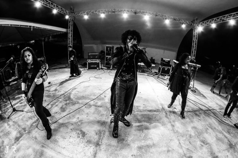 Banda Vangloria Arcannus se apresenta na UFMA