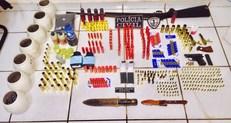 Cabo é preso com armas e munições em Coroatá
