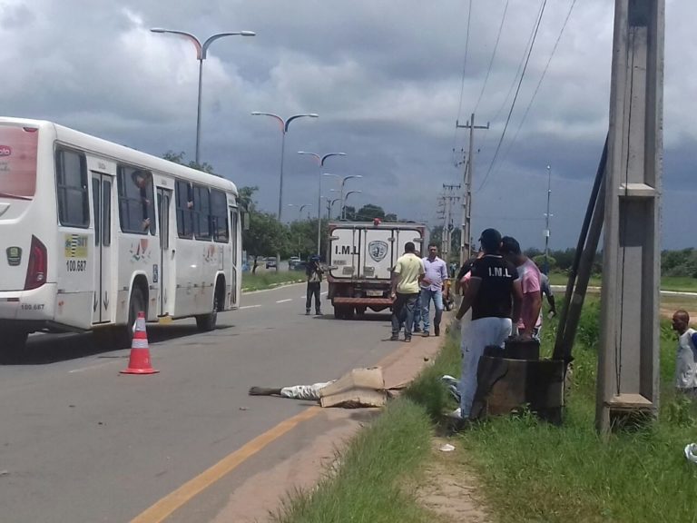 Acidente deixa uma pessoa morta na Beira-Mar
