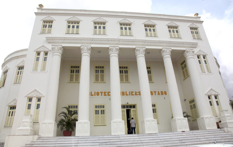 Mais de 7 mil pessoas visitaram a Biblioteca Benedito Leite em março